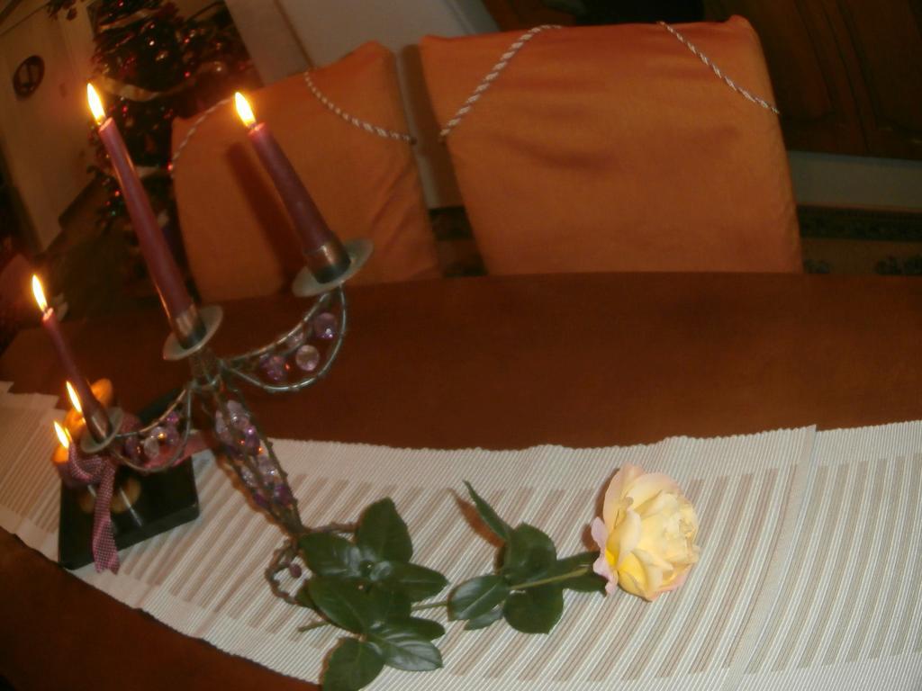 Noble Inn Loutraki  Rom bilde